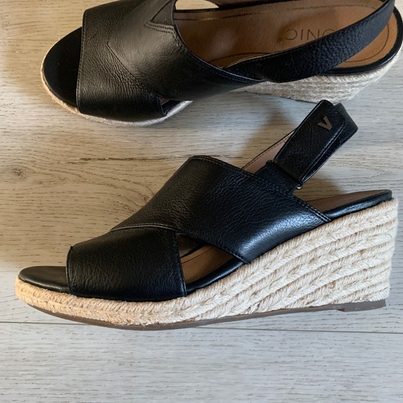Vionic Zamar‎ Women\'s Wedge Sandal